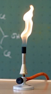 Understanding the Bunsen Burner: A Complete Guide 1 Bunsen burner