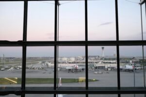 international news 259 heathrow airport