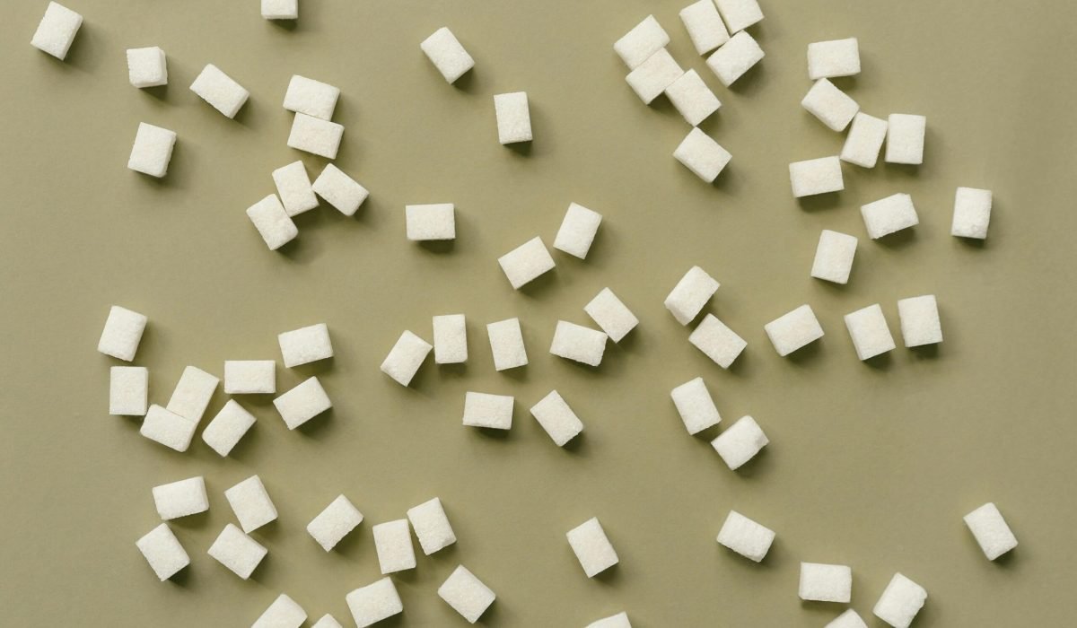 pexels-mikhail-nilov-8670449 artificial sweeteners xylitol
